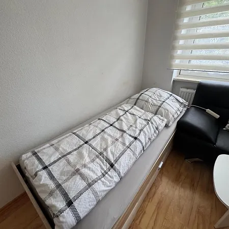 Apartment Kleine Gemütliche Pfortnerstraße 23 *